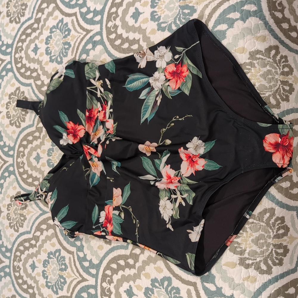 City Chic Tropical one piece